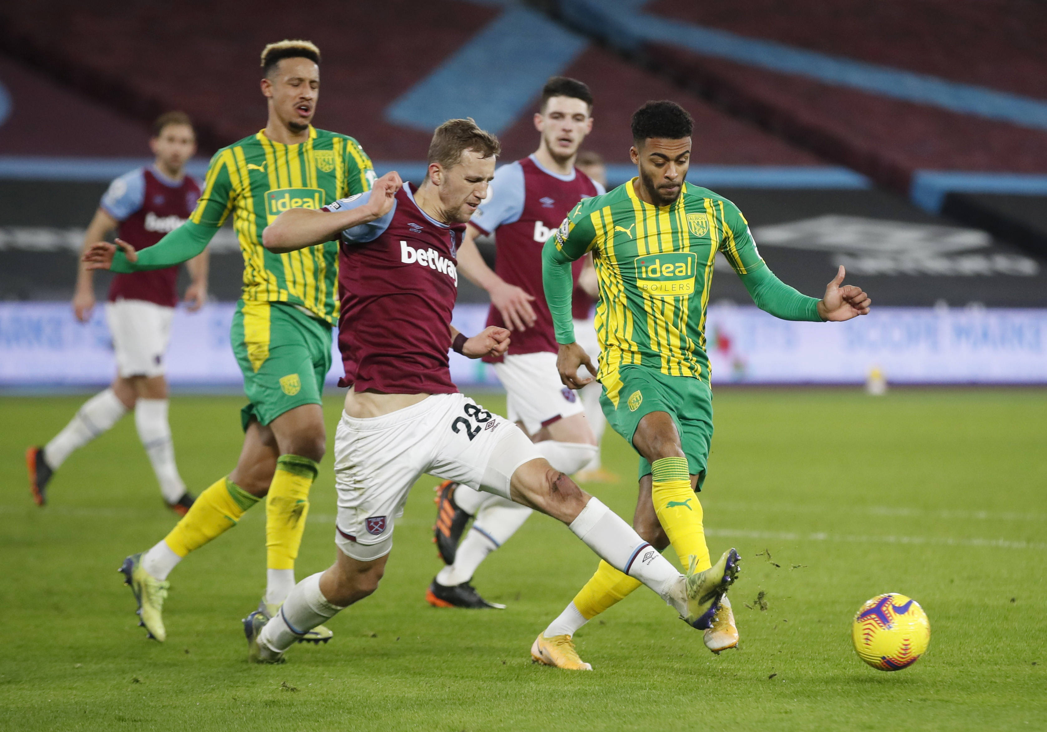 掺杂了对规 掺杂了对规