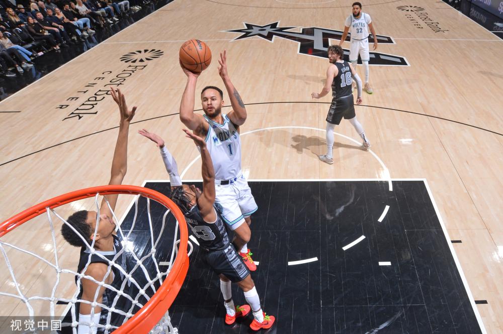 在淘汰赛首 在淘汰赛首