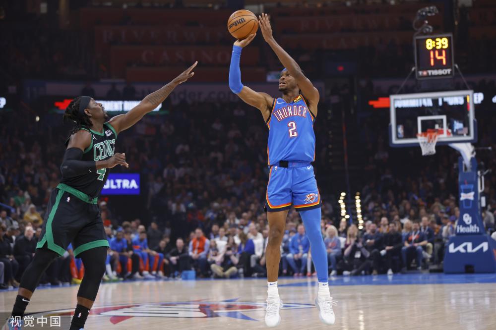 在她职业生 在她职业生